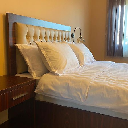 Hotel Kolonja'S Debar Eksteriør bilde