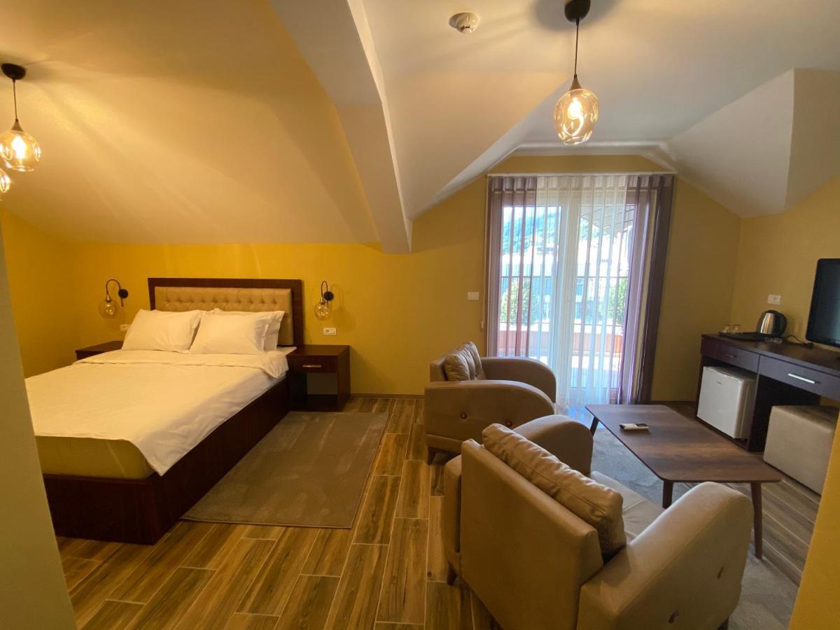 Hotel Kolonja'S Debar Eksteriør bilde