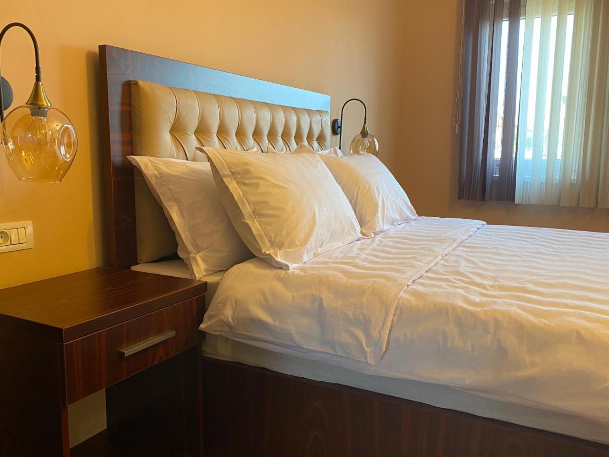 Hotel Kolonja'S Debar Eksteriør bilde